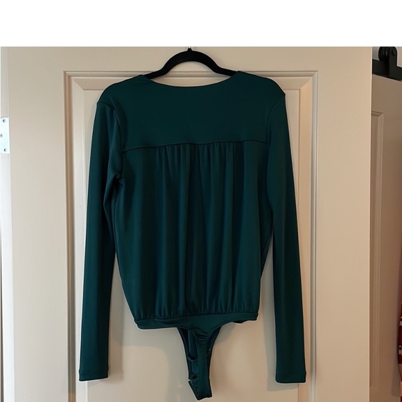 NWOT Free People Turnt bodysuit green L - Picture 6 of 6